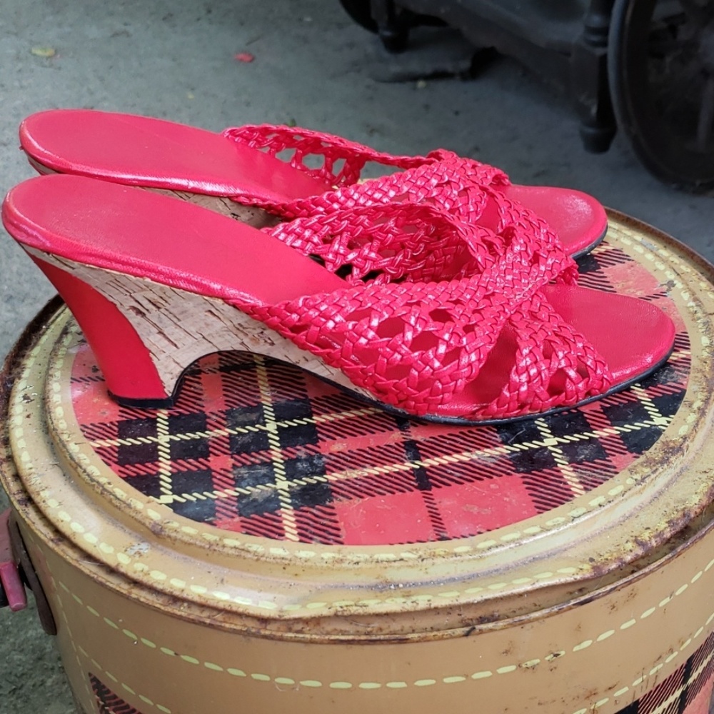 Messina Vintage Wedge Heels - Picture 2 of 7